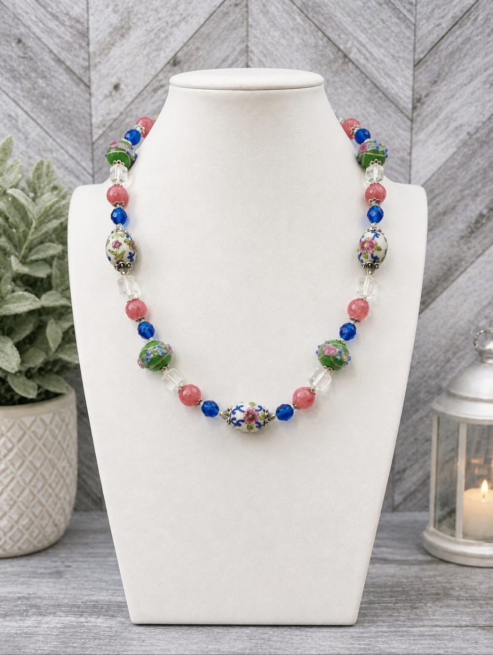 Hand Painted Ceramic Hand knotted Green wedding cake crystal quartz 20" necklace